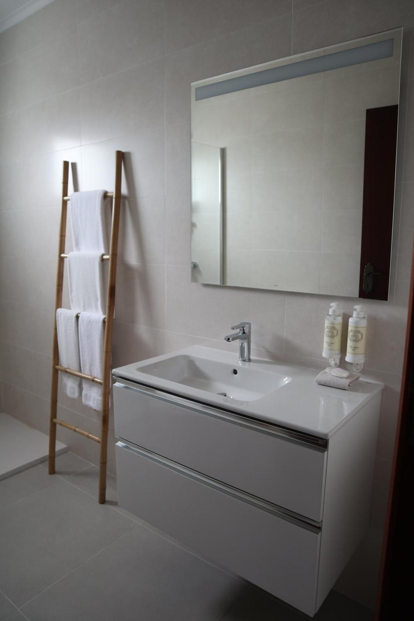Wild Blue By Svl Apartment Ponta Delgada  Bagian luar foto